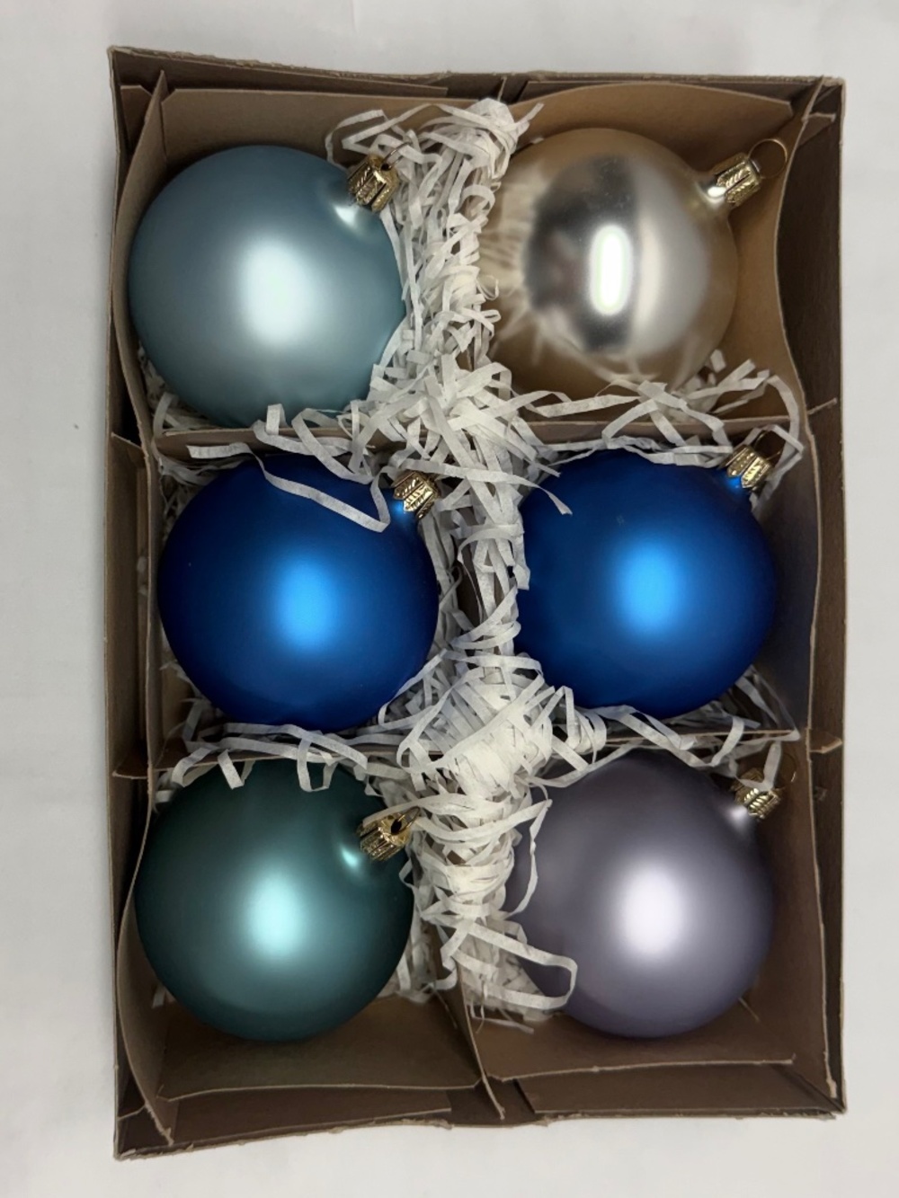 6 VINTAGE SMITH AND HAWKEN SATIN GLASS CHRISTMAS ORNAMENTS - GERMANY